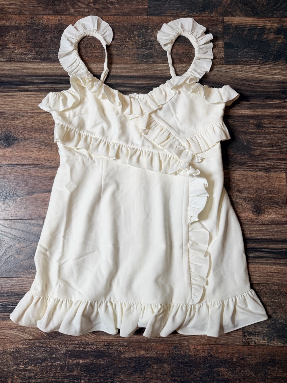 French Connection Whisper Ruffle
Minidress size 14